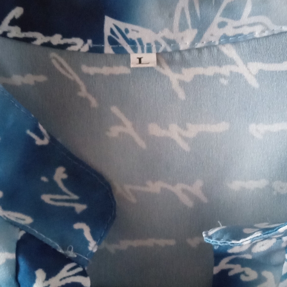 ⛅☁️ Blue Skies Women's Blouse | Size L | Blue and White Cloud Pattern ☁️ - Picture 8 of 8